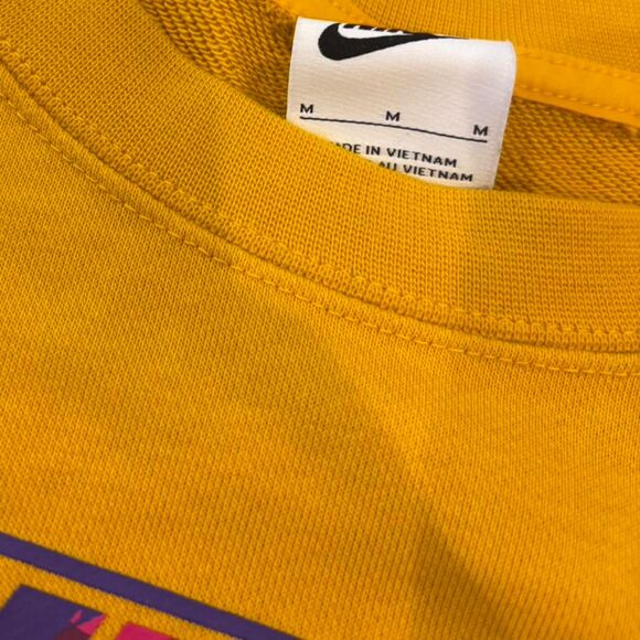 Nike Unisex Sweatshirt- 90s style - Picture 2 of 4